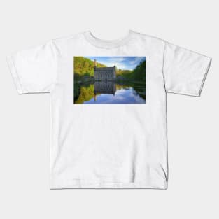 Gibson Mill, Hardcastle Crags, Hebdon Bridge Kids T-Shirt